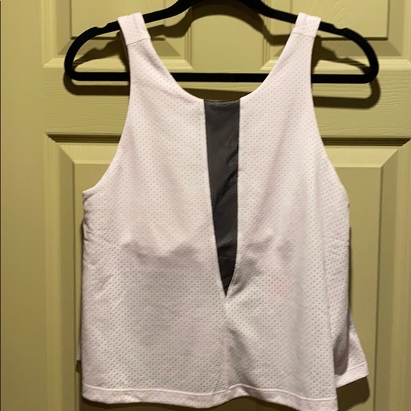 NWT The North Face bra top size L - Picture 2 of 4